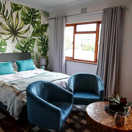 Camborne Holiday Apartments Cape Town Exterior photo
