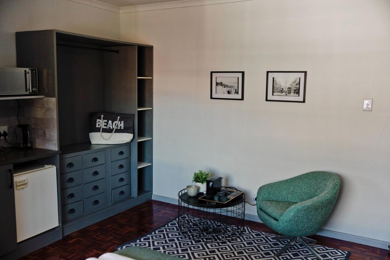 Apartment Camborne *