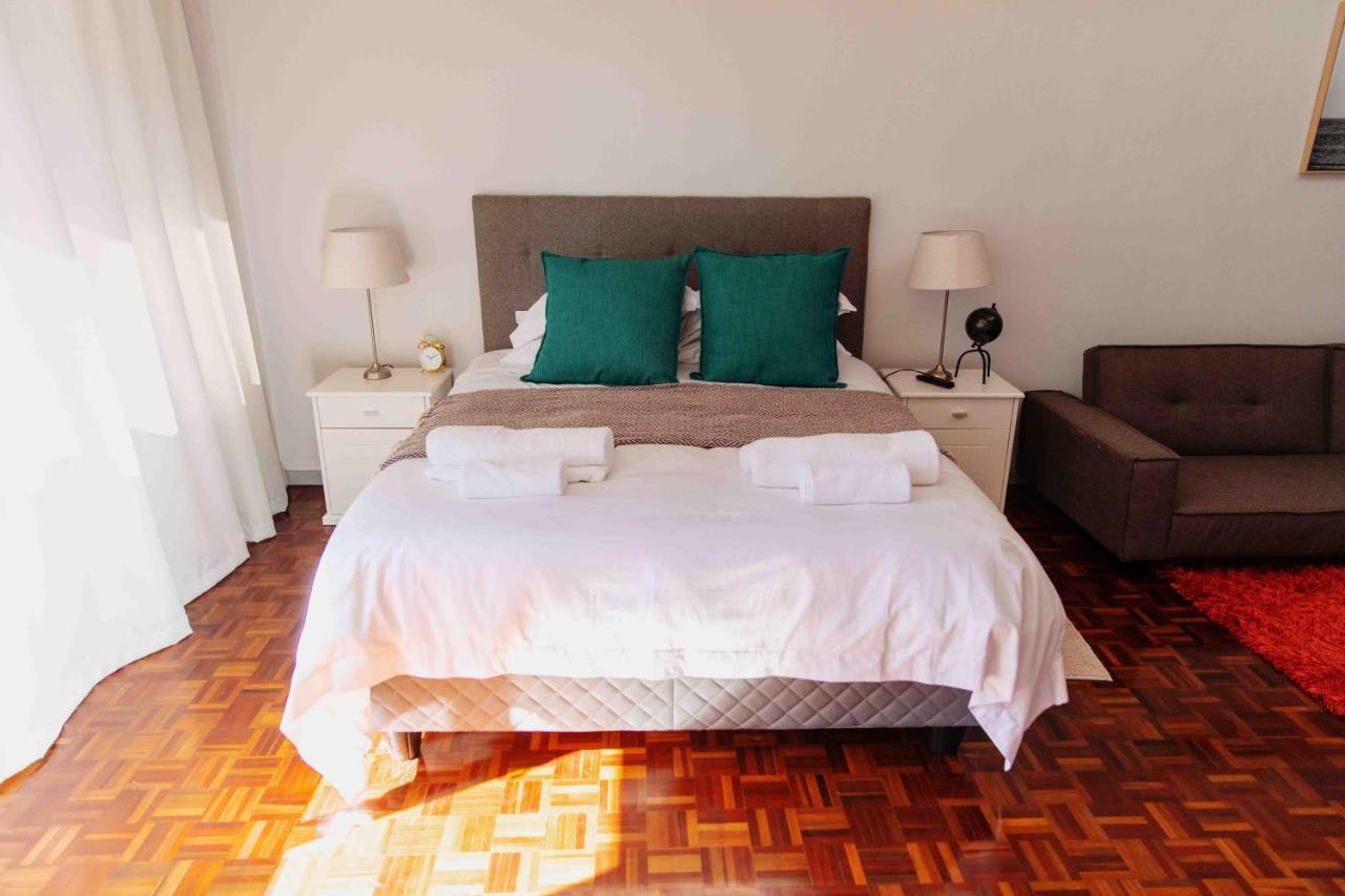 Camborne Apartment