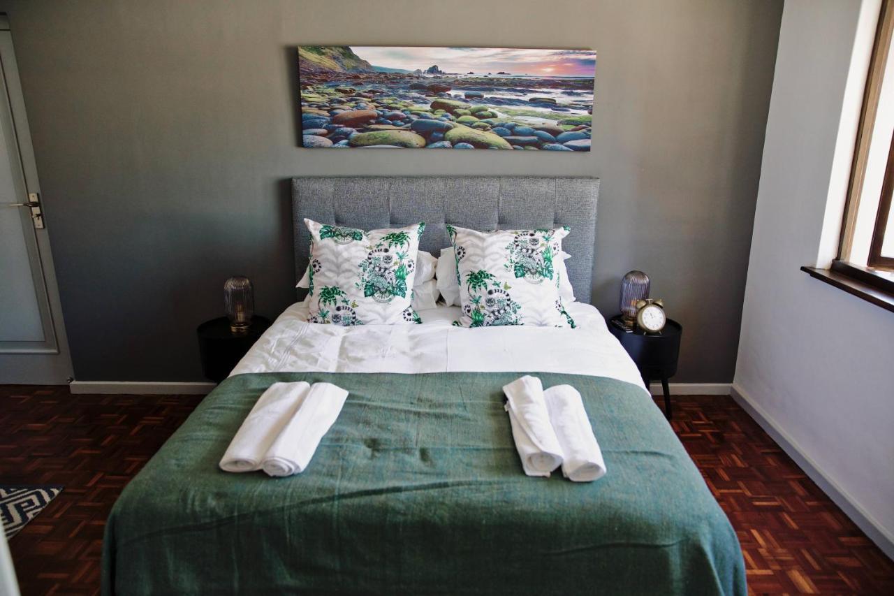 Apartment Camborne